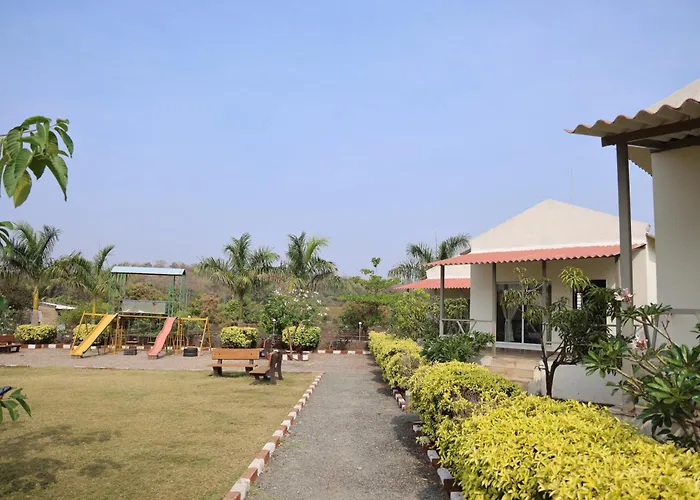 Vanray Farm And Resort
